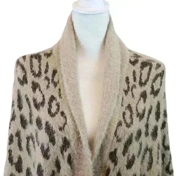 Look By M Cheetah Print Fuzzy Open-Front Cardigan – Size Small - Picture 2 of 8